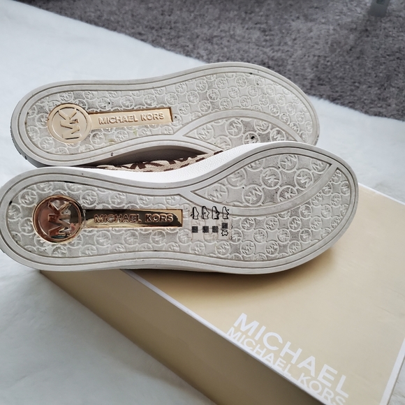 MICHAEL Michael Kors MK City Sneakers - Picture 4 of 6